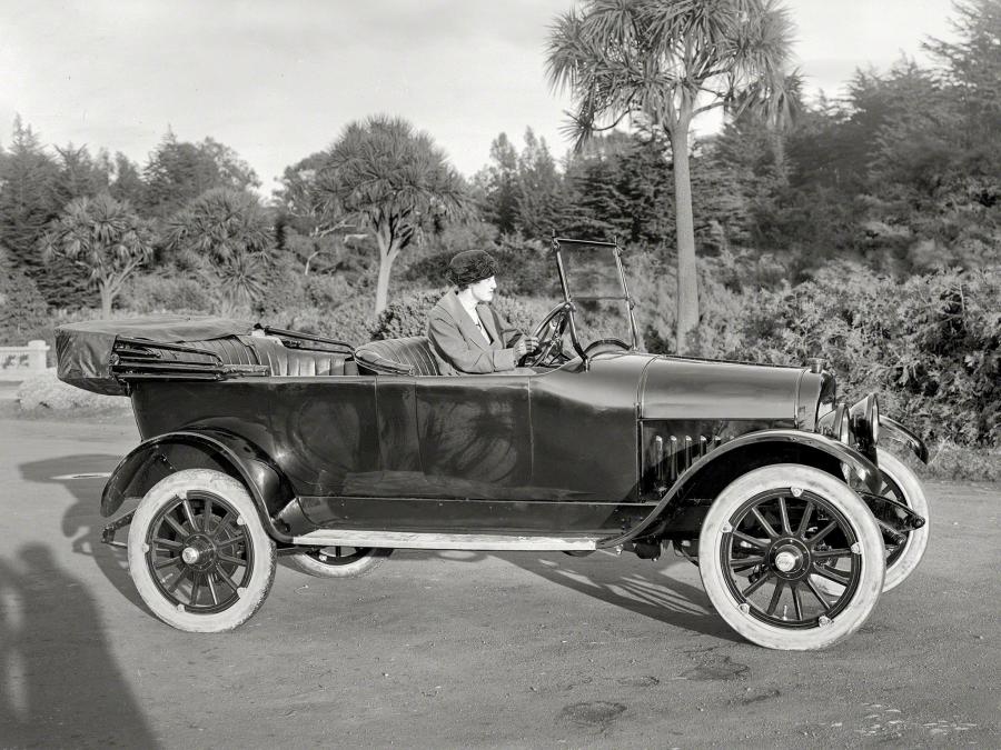  Maxwell Model 25 Touring 1922 года  (фото 1 из 7)